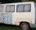 Белый Рено Трафик груз-пасс., объемом двигателя 2.1 л и пробегом 500 тыс. км за 1000 $, фото 1 на Automoto.ua