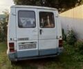 Белый Рено Трафик груз-пасс., объемом двигателя 2.1 л и пробегом 500 тыс. км за 1000 $, фото 1 на Automoto.ua