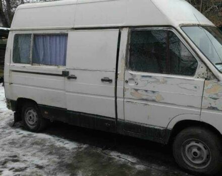 Білий Рено Трафік вант-пас., об'ємом двигуна 0 л та пробігом 1 тис. км за 15000 $, фото 1 на Automoto.ua