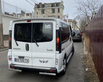 Белый Рено Трафик груз-пасс., объемом двигателя 1.9 л и пробегом 265 тыс. км за 8250 $, фото 2 на Automoto.ua
