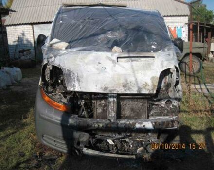 Білий Рено Трафік вант-пас., об'ємом двигуна 1.9 л та пробігом 300 тис. км за 4000 $, фото 2 на Automoto.ua