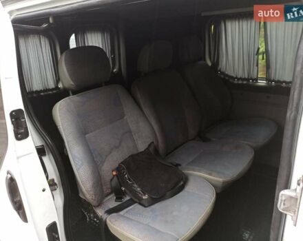 Білий Рено Трафік вант-пас., об'ємом двигуна 1.9 л та пробігом 300 тис. км за 7500 $, фото 15 на Automoto.ua