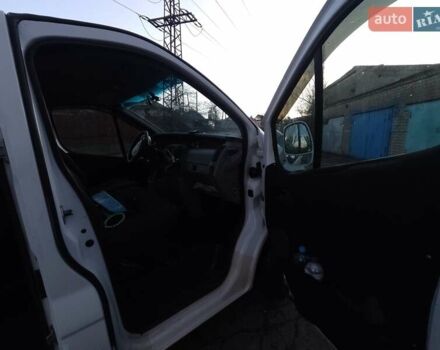 Белый Рено Трафик груз-пасс., объемом двигателя 1.9 л и пробегом 191 тыс. км за 8200 $, фото 15 на Automoto.ua