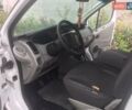 Белый Рено Трафик груз-пасс., объемом двигателя 2 л и пробегом 323 тыс. км за 8000 $, фото 6 на Automoto.ua