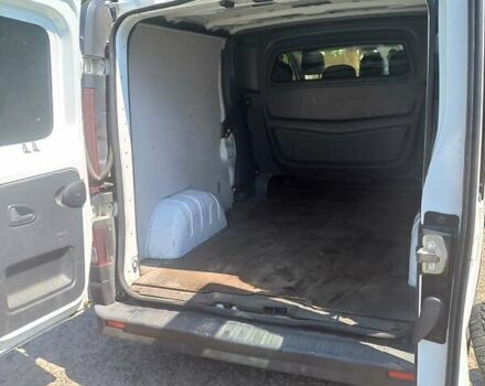 Белый Рено Трафик груз-пасс., объемом двигателя 1.6 л и пробегом 238 тыс. км за 13500 $, фото 8 на Automoto.ua