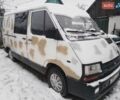 Белый Рено Трафик груз-пасс., объемом двигателя 2.1 л и пробегом 236 тыс. км за 626 $, фото 3 на Automoto.ua