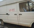 Білий Рено Трафік вант-пас., об'ємом двигуна 2.5 л та пробігом 220 тис. км за 3000 $, фото 1 на Automoto.ua