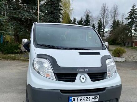 Рено Трафик груз-пасс. 2008 в Тысменице на Automoto.ua Белый Рено Трафик груз-пасс., объемом двигателя 2 л и пробегом 214 тыс. км за 9500 $, фото 1 на Automoto.ua