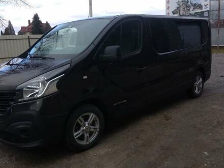 Рено Трафік вант-пас. 2015 у Тернополі на Automoto.ua Чорний Рено Трафік вант-пас., об'ємом двигуна 1.6 л та пробігом 270 тис. км за 15200 $, фото 1 на Automoto.ua
