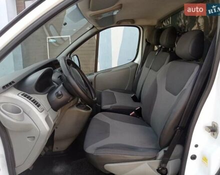 Рено Трафик груз-пасс., объемом двигателя 2 л и пробегом 251 тыс. км за 9500 $, фото 10 на Automoto.ua
