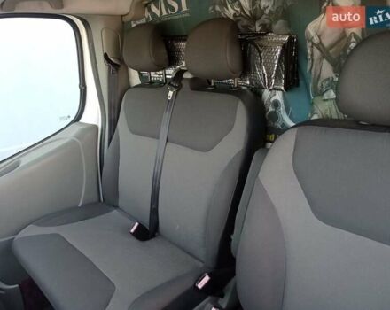 Рено Трафик груз-пасс., объемом двигателя 2 л и пробегом 251 тыс. км за 9500 $, фото 16 на Automoto.ua