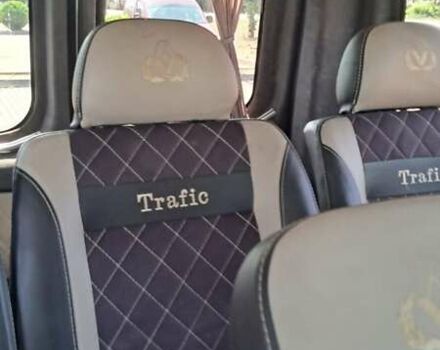 Рено Трафик груз-пасс., объемом двигателя 2 л и пробегом 330 тыс. км за 9300 $, фото 2 на Automoto.ua