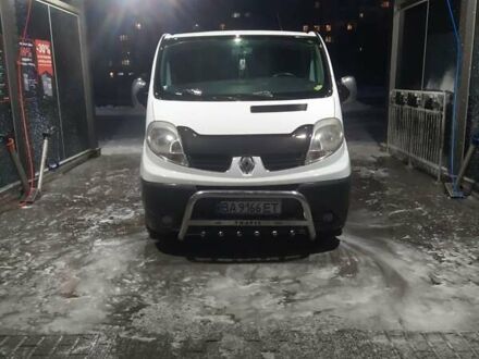 Рено Трафик груз-пасс. 2008 в Александрие на Automoto.ua Рено Трафик груз-пасс., объемом двигателя 2 л и пробегом 410 тыс. км за 10000 $, фото 1 на Automoto.ua