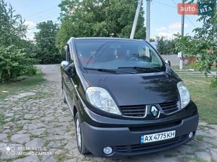 Рено Трафік вант-пас. 2012 у Харкові на Automoto.ua Рено Трафік вант-пас., об'ємом двигуна 2 л та пробігом 250 тис. км за 13500 $, фото 1 на Automoto.ua