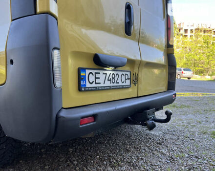 Желтый Рено Трафик груз-пасс., объемом двигателя 1.9 л и пробегом 272 тыс. км за 5900 $, фото 8 на Automoto.ua