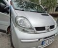 Серый Рено Трафик груз-пасс., объемом двигателя 1.9 л и пробегом 290 тыс. км за 7500 $, фото 1 на Automoto.ua