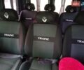 Серый Рено Трафик груз-пасс., объемом двигателя 2 л и пробегом 305 тыс. км за 12700 $, фото 9 на Automoto.ua