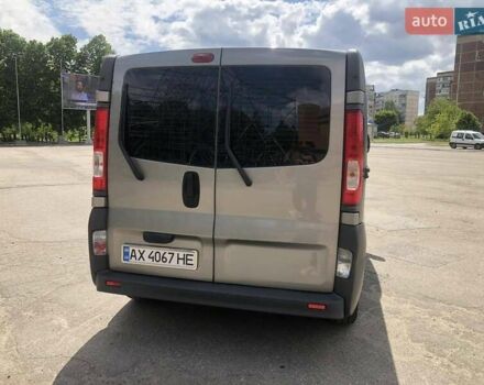 Сірий Рено Трафік вант-пас., об'ємом двигуна 2 л та пробігом 240 тис. км за 12000 $, фото 14 на Automoto.ua