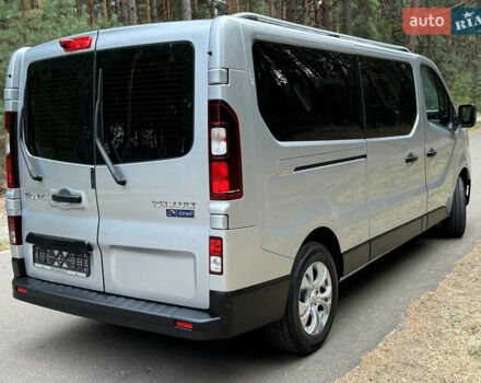 Серый Рено Трафик груз-пасс., объемом двигателя 2 л и пробегом 12 тыс. км за 42800 $, фото 38 на Automoto.ua