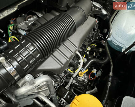 Серый Рено Трафик груз-пасс., объемом двигателя 2 л и пробегом 12 тыс. км за 42800 $, фото 82 на Automoto.ua