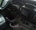 Серый Рено Трафик груз-пасс., объемом двигателя 2 л и пробегом 320 тыс. км за 11800 $, фото 1 на Automoto.ua