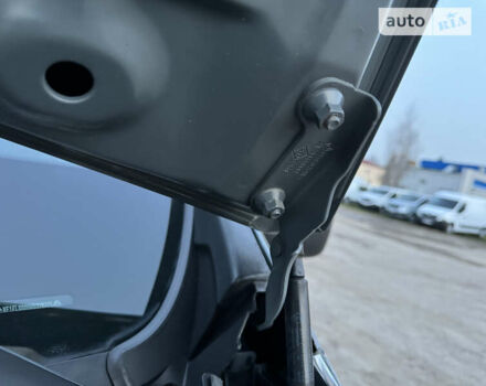 Синий Рено Трафик груз-пасс., объемом двигателя 2 л и пробегом 160 тыс. км за 23999 $, фото 12 на Automoto.ua