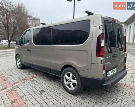 Коричневый Рено Трафик, объемом двигателя 1.6 л и пробегом 215 тыс. км за 13400 $, фото 4 на Automoto.ua