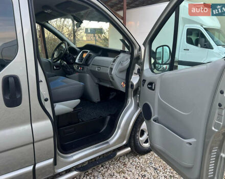 Коричневий Рено Трафік, об'ємом двигуна 2 л та пробігом 270 тис. км за 16450 $, фото 24 на Automoto.ua