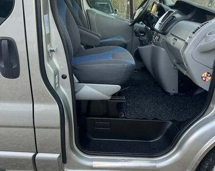 Коричневий Рено Трафік, об'ємом двигуна 2 л та пробігом 270 тис. км за 16450 $, фото 28 на Automoto.ua