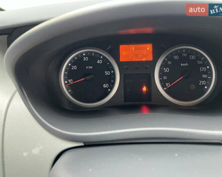 Коричневий Рено Трафік, об'ємом двигуна 2 л та пробігом 278 тис. км за 15970 $, фото 25 на Automoto.ua