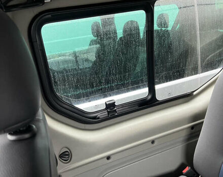 Коричневий Рено Трафік, об'ємом двигуна 2 л та пробігом 278 тис. км за 15970 $, фото 32 на Automoto.ua