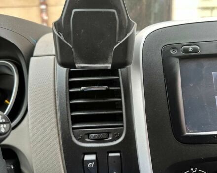 Коричневий Рено Трафік, об'ємом двигуна 1.6 л та пробігом 173 тис. км за 9400 $, фото 5 на Automoto.ua