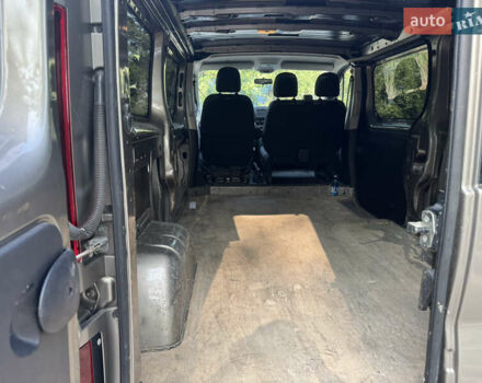 Коричневий Рено Трафік, об'ємом двигуна 1.6 л та пробігом 214 тис. км за 13400 $, фото 8 на Automoto.ua