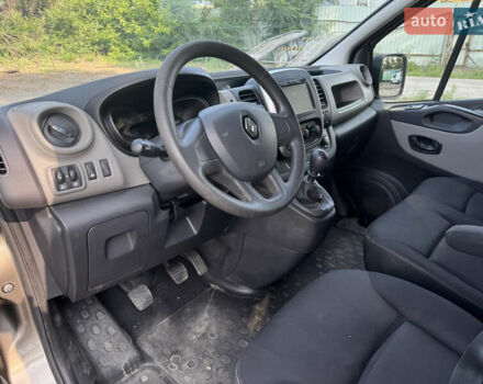 Коричневий Рено Трафік, об'ємом двигуна 1.6 л та пробігом 214 тис. км за 13400 $, фото 9 на Automoto.ua