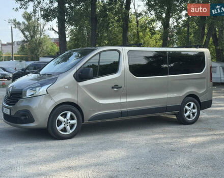 Коричневий Рено Трафік, об'ємом двигуна 1.6 л та пробігом 214 тис. км за 13400 $, фото 2 на Automoto.ua