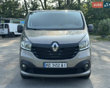 Коричневий Рено Трафік, об'ємом двигуна 1.6 л та пробігом 214 тис. км за 13400 $, фото 1 на Automoto.ua