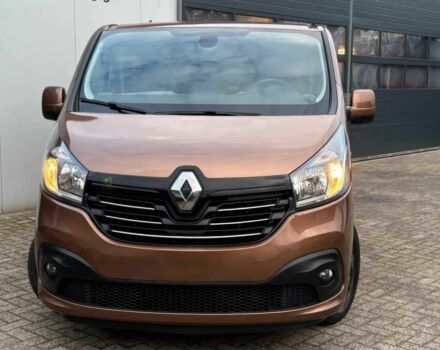 Коричневий Рено Трафік, об'ємом двигуна 1.6 л та пробігом 79 тис. км за 5700 $, фото 1 на Automoto.ua