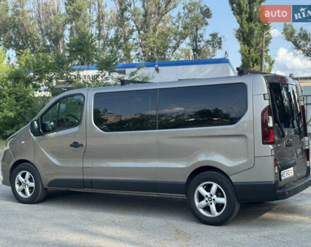 Коричневий Рено Трафік, об'ємом двигуна 1.6 л та пробігом 214 тис. км за 13400 $, фото 3 на Automoto.ua