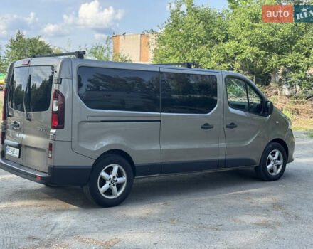 Коричневий Рено Трафік, об'ємом двигуна 1.6 л та пробігом 214 тис. км за 13400 $, фото 5 на Automoto.ua