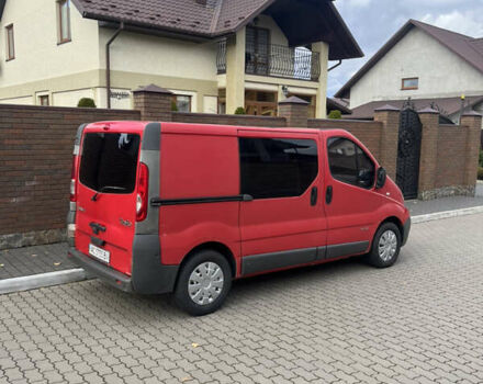 Рено Трафик 2009 в Владимир-Волынский на Automoto.ua Красный Рено Трафик, объемом двигателя 2 л и пробегом 478 тыс. км за 6299 $, фото 5 на Automoto.ua