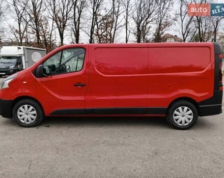 Красный Рено Трафик, объемом двигателя 1.6 л и пробегом 235 тыс. км за 14150 $, фото 4 на Automoto.ua