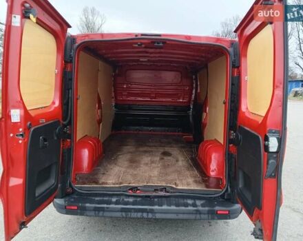 Красный Рено Трафик, объемом двигателя 1.6 л и пробегом 235 тыс. км за 14150 $, фото 8 на Automoto.ua