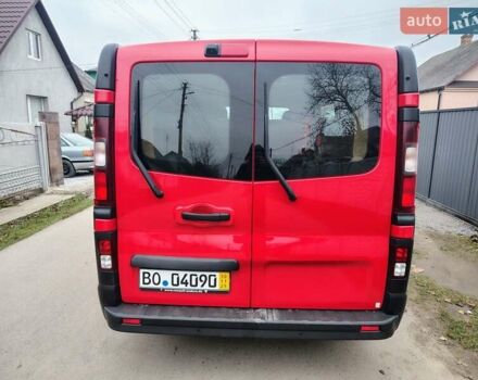 Червоний Рено Трафік, об'ємом двигуна 2 л та пробігом 248 тис. км за 18500 $, фото 6 на Automoto.ua