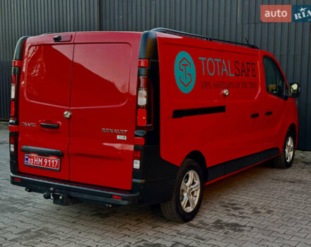 Красный Рено Трафик, объемом двигателя 2 л и пробегом 69 тыс. км за 28700 $, фото 16 на Automoto.ua