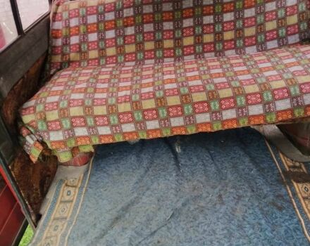 Красный Рено Трафик, объемом двигателя 0 л и пробегом 600 тыс. км за 1910 $, фото 7 на Automoto.ua