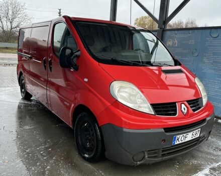 Красный Рено Трафик, объемом двигателя 2 л и пробегом 330 тыс. км за 4765 $, фото 1 на Automoto.ua