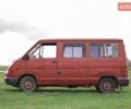 Красный Рено Трафик, объемом двигателя 2.1 л и пробегом 300 тыс. км за 2300 $, фото 5 на Automoto.ua
