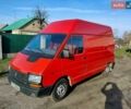 Красный Рено Трафик, объемом двигателя 2.7 л и пробегом 254 тыс. км за 5700 $, фото 1 на Automoto.ua