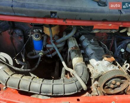 Красный Рено Трафик, объемом двигателя 2.5 л и пробегом 300 тыс. км за 950 $, фото 5 на Automoto.ua