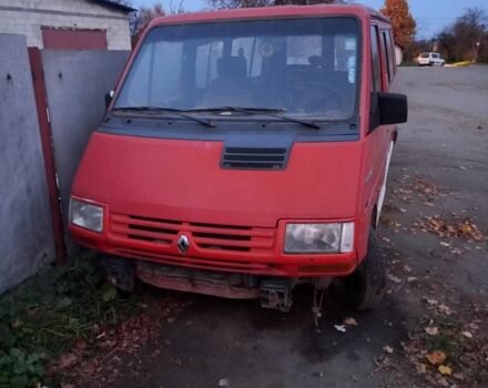 Червоний Рено Трафік, об'ємом двигуна 0 л та пробігом 200 тис. км за 250 $, фото 1 на Automoto.ua
